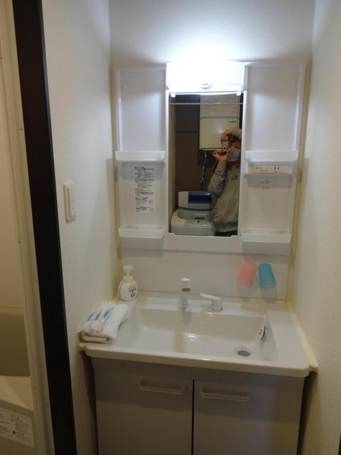 ようこそ札幌へ! 大通公園まで地下鉄10分 定員6名 Firetv完備 1階はセコマ Appartement Buitenkant foto